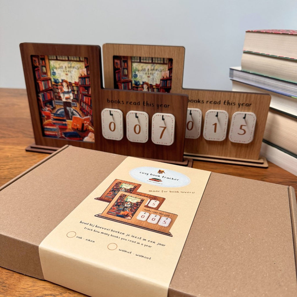 Cozy book tracker - oak